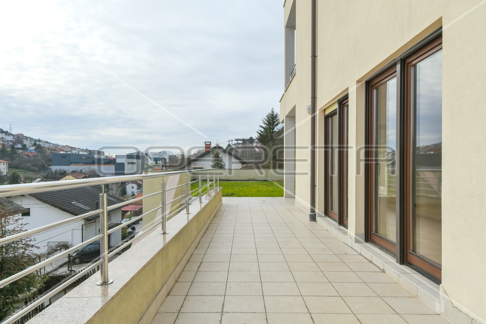 Najam, Stan, Gračani, Medveščina, 5s, 150m2