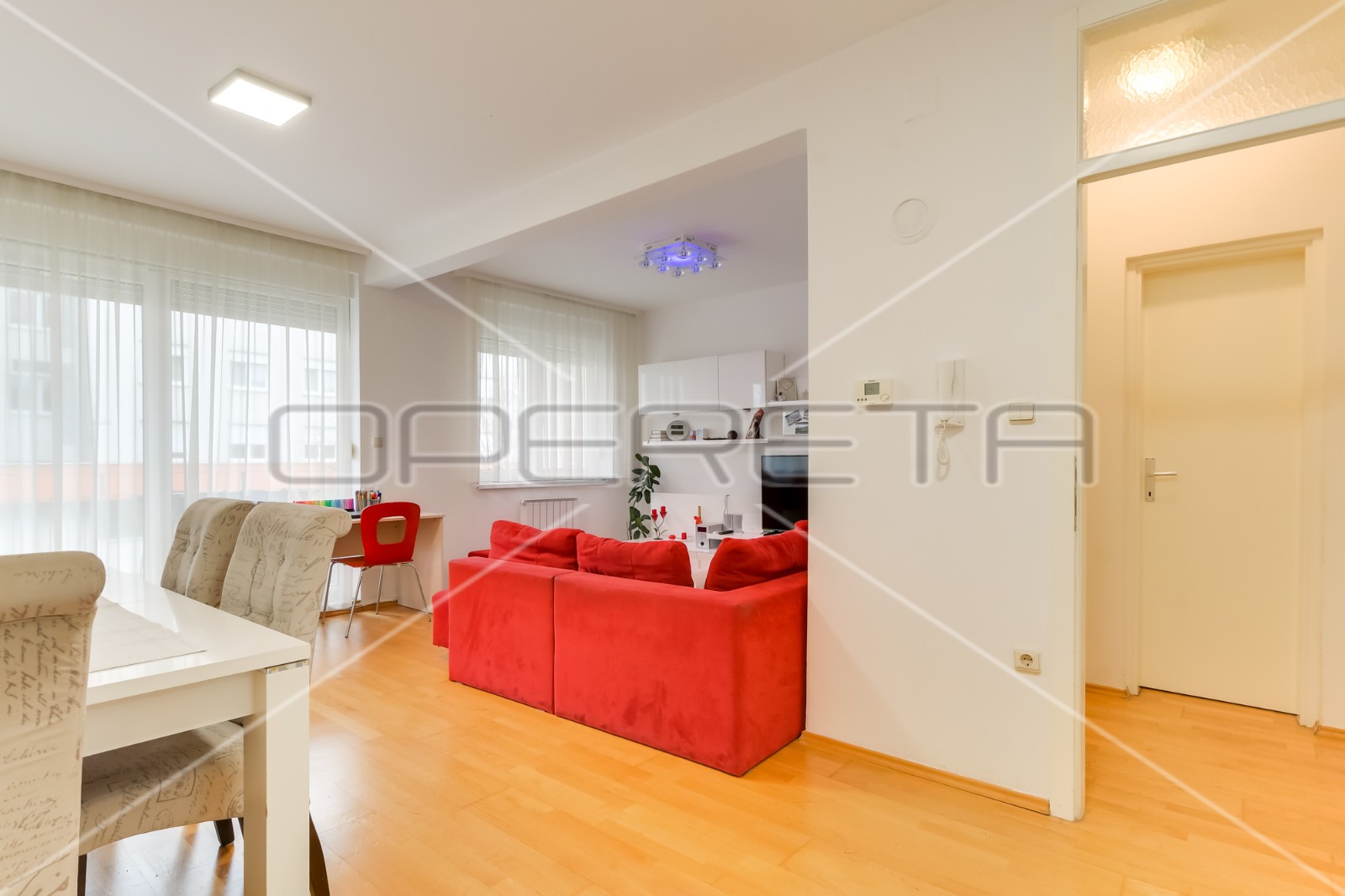 Квартира, 94 м², 219 639$ — FAKTOR