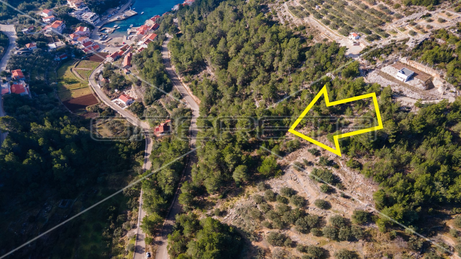 Квартира, 2452 м², 195 245$ — FAKTOR