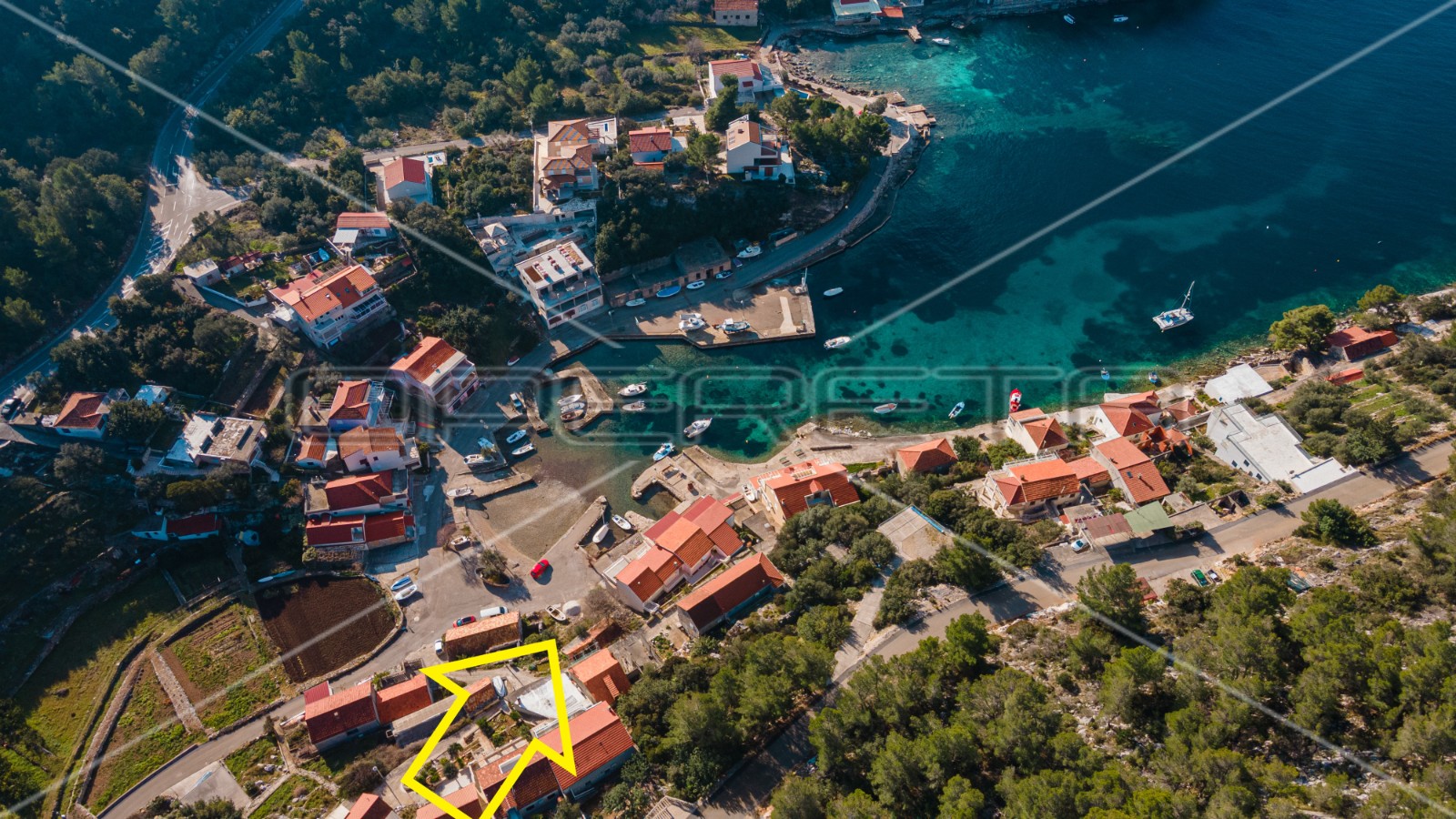 Квартира, 2452 м², 195 245$ — FAKTOR