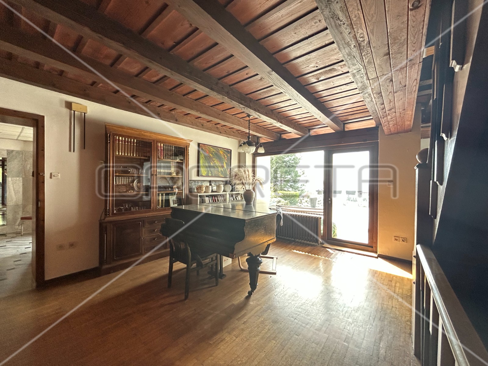 Будинок, 400 м², 766 402$ — FAKTOR