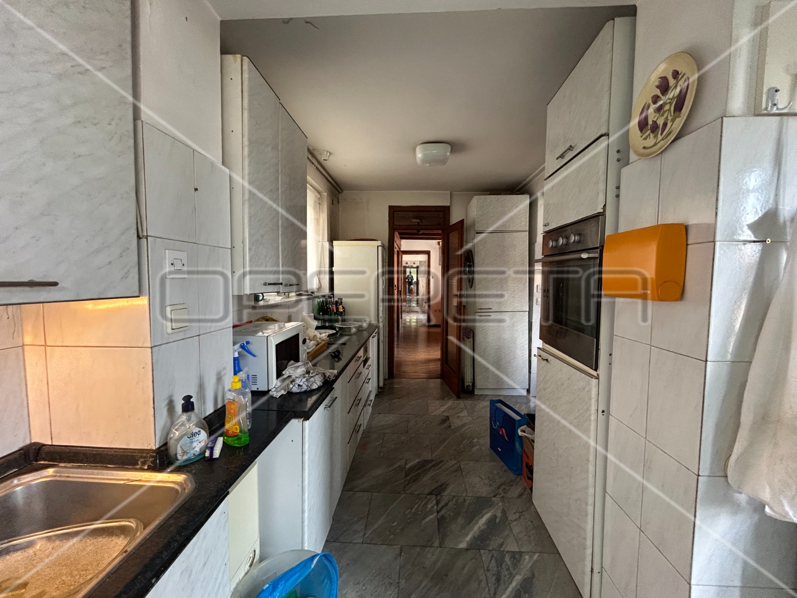 Будинок, 400 м², 766 402$ — FAKTOR