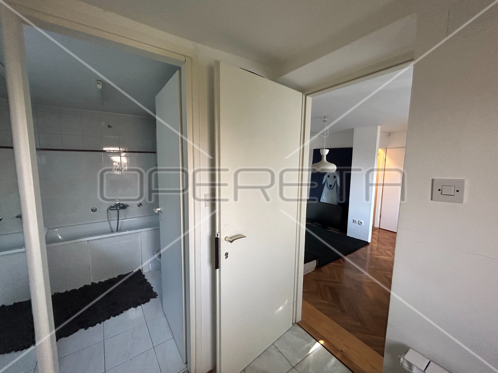 Будинок, 400 м², 766 402$ — FAKTOR