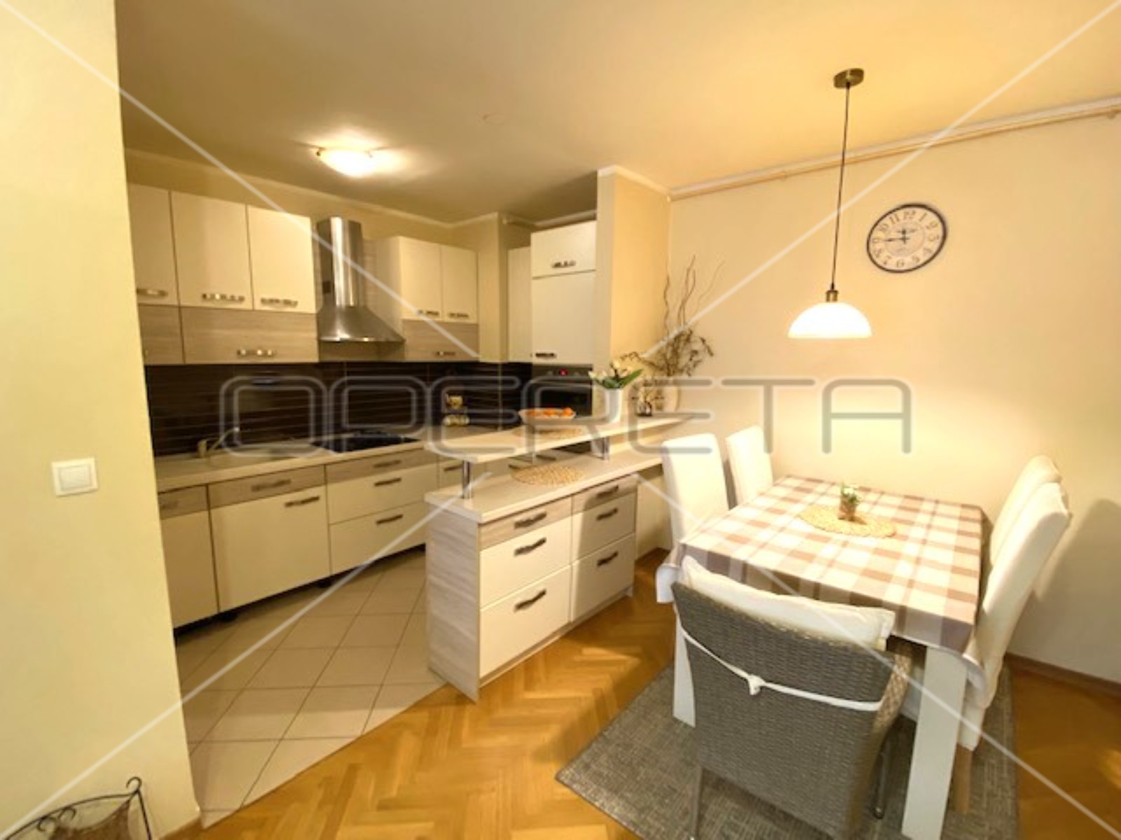 Квартира, 76 м², 331 219$ — FAKTOR