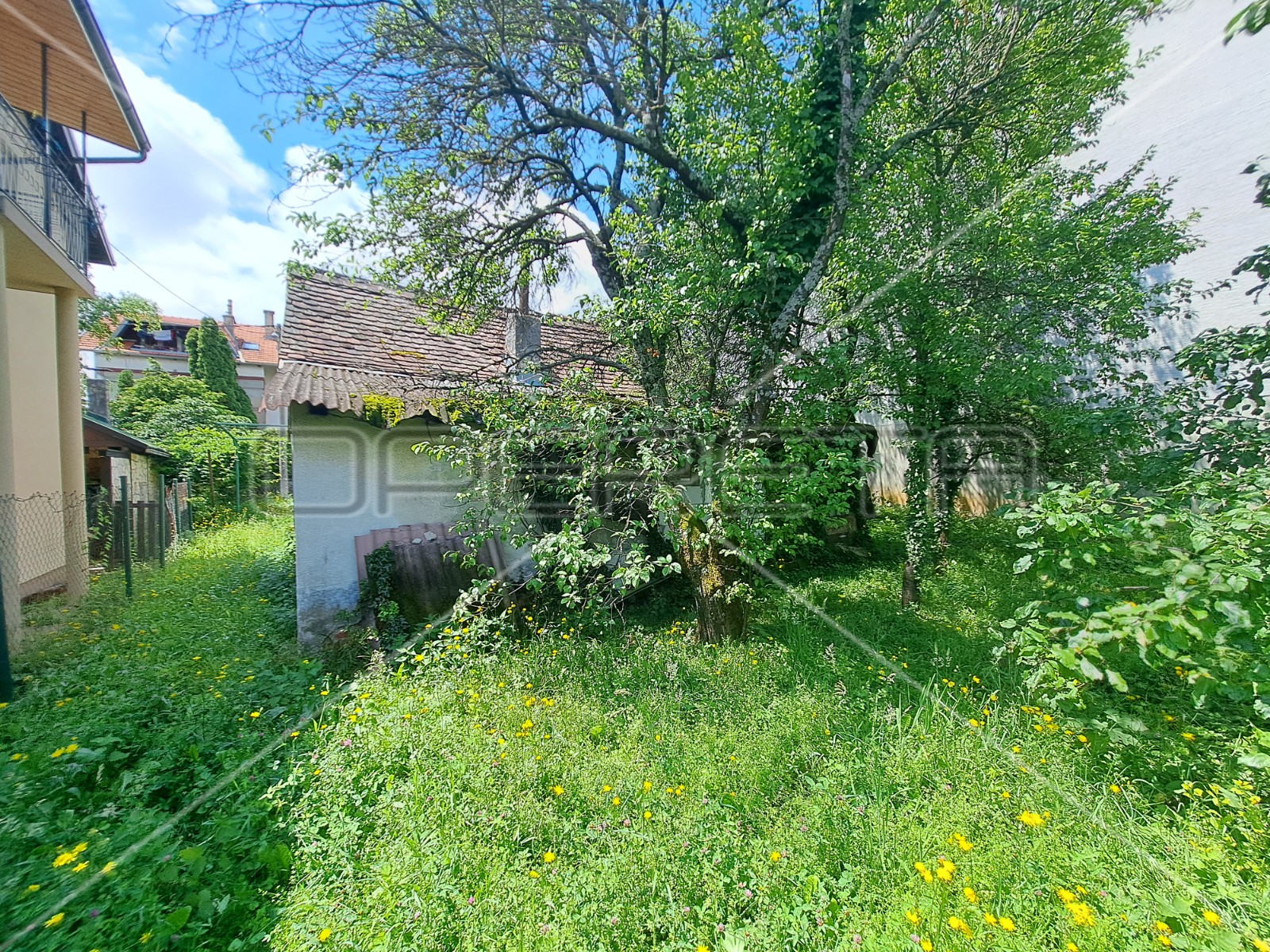 Квартира, 1276 м², 226 507$ — FAKTOR