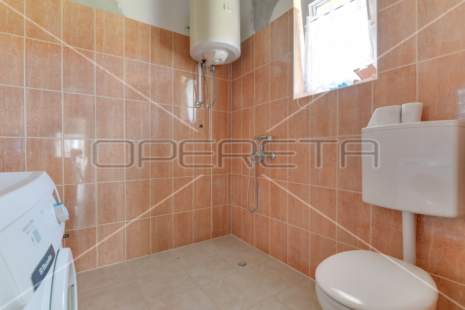 Дом, 225 м², 133 650$ — FAKTOR