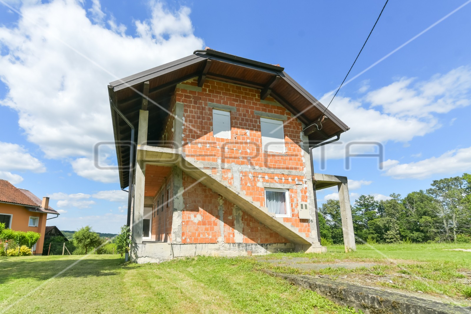 Дом, 225 м², 133 650$ — FAKTOR