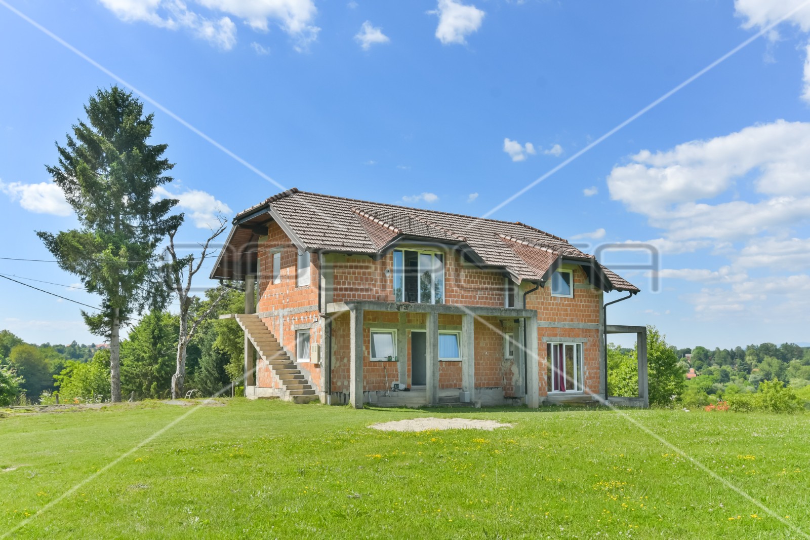 Дом, 225 м², 133 650$ — FAKTOR