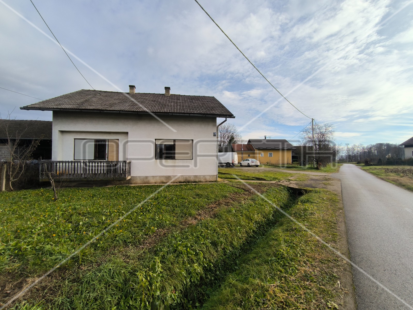 Дом, 135 м², 110 398$ — FAKTOR