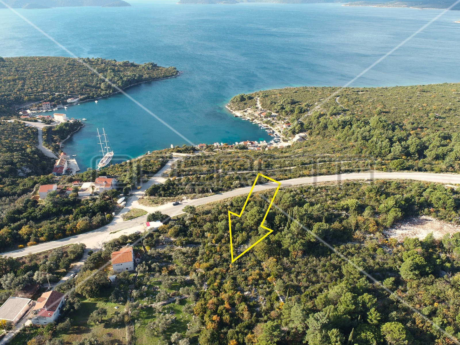 Квартира, 2410 м², 406 760$ — FAKTOR