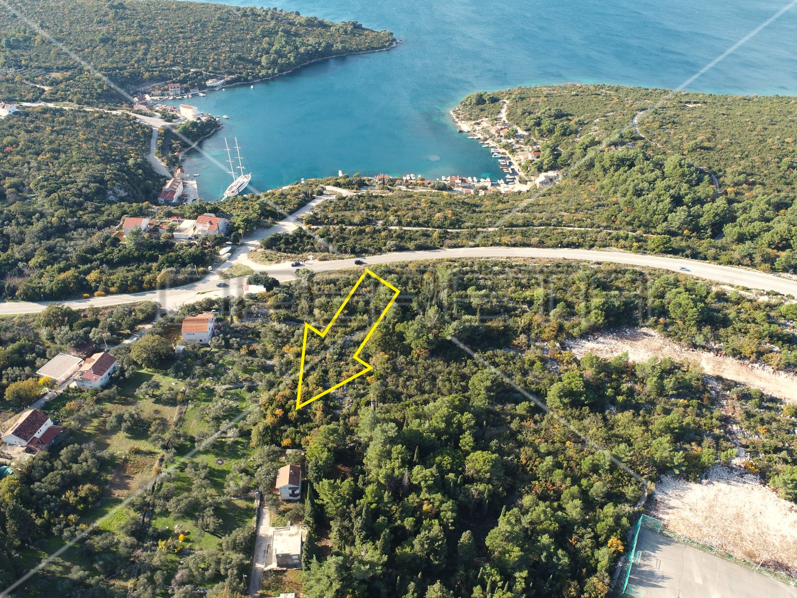 Квартира, 2410 м², 406 760$ — FAKTOR