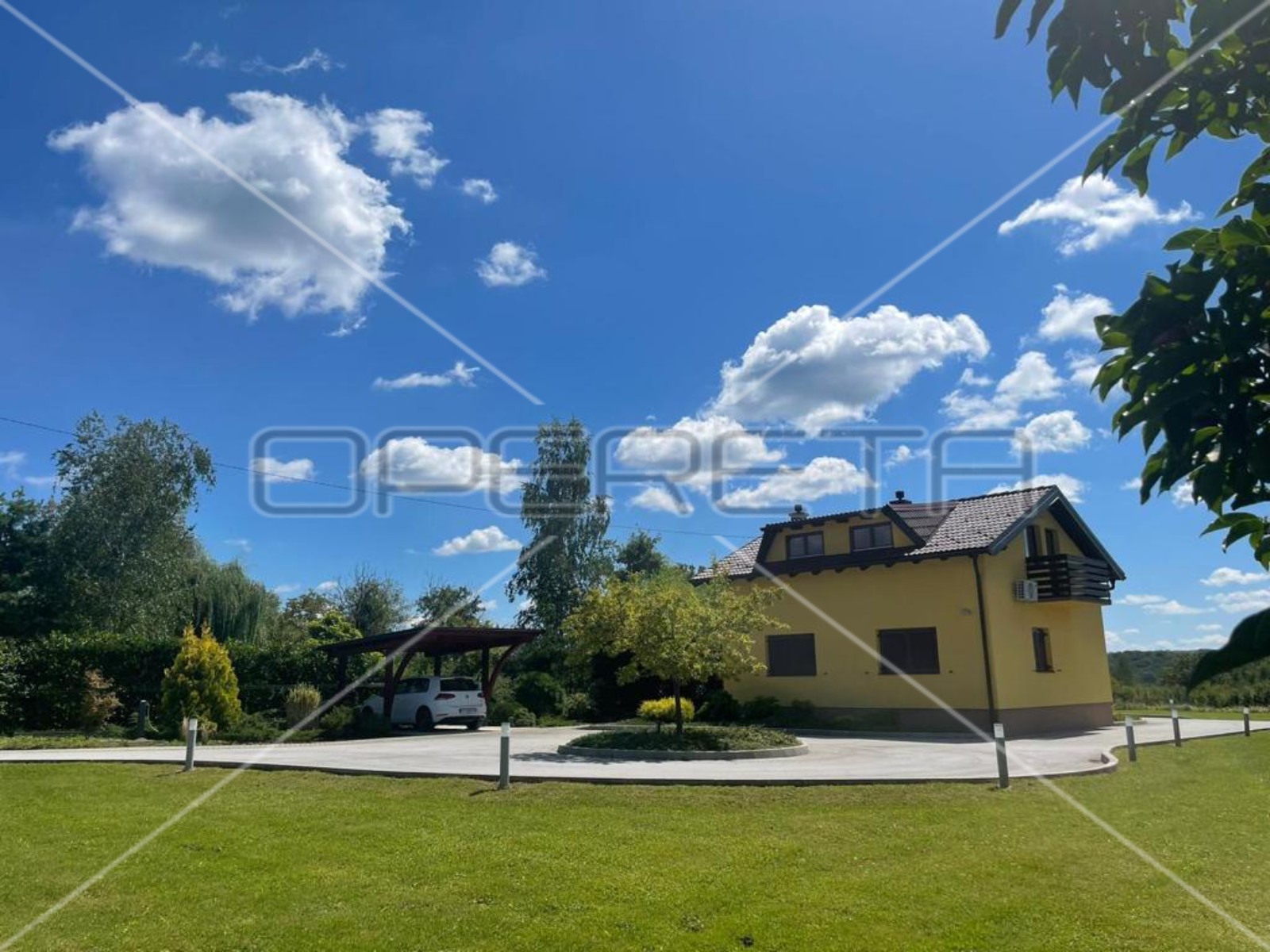 Будинок, 112 м², 193 915$ — FAKTOR