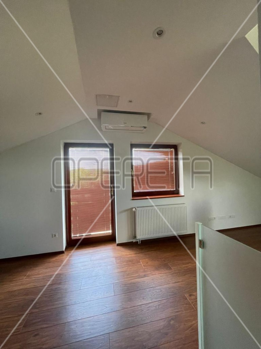 Будинок, 112 м², 193 915$ — FAKTOR