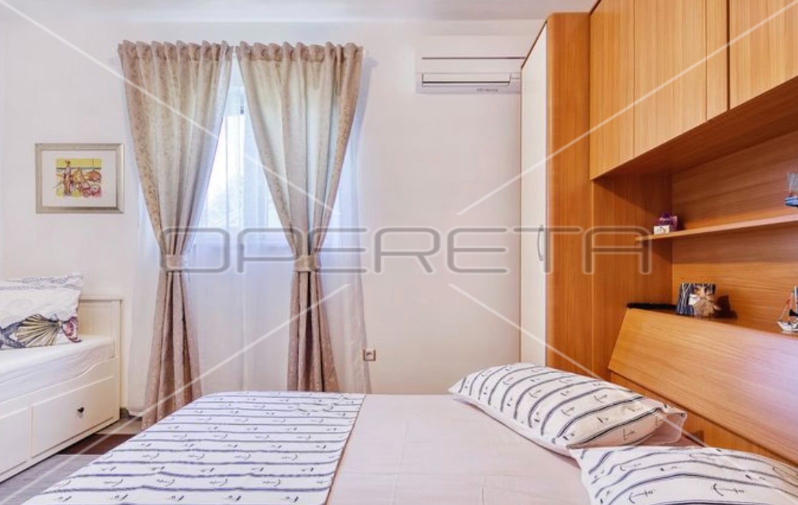 Дом, 330 м², 1 162 171$ — FAKTOR