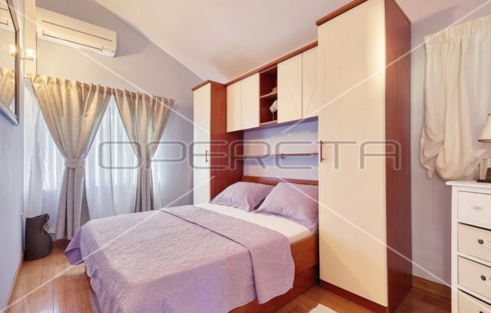 Дом, 330 м², 1 162 171$ — FAKTOR