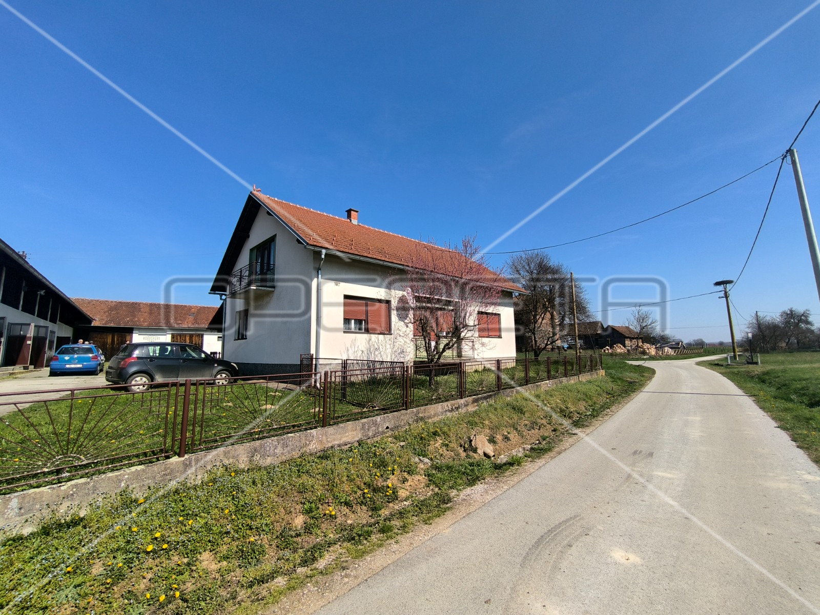 Будинок, 155 м², 119 604$ — FAKTOR