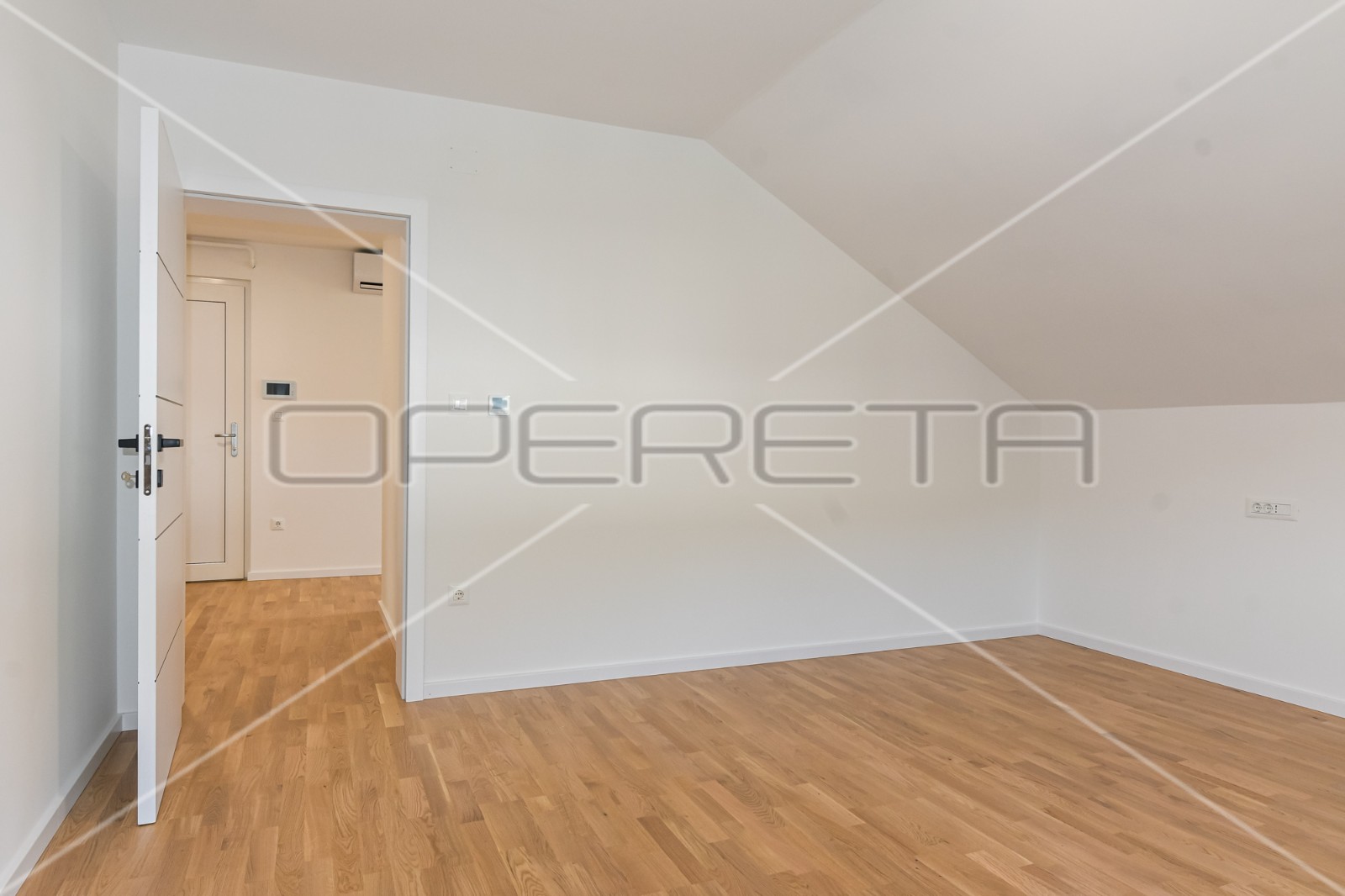 Квартира, 91 м², 200 939$ — FAKTOR