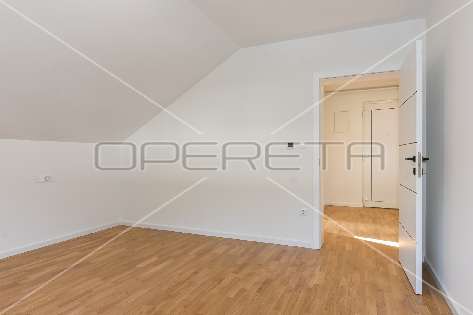 Квартира, 91 м², 200 939$ — FAKTOR