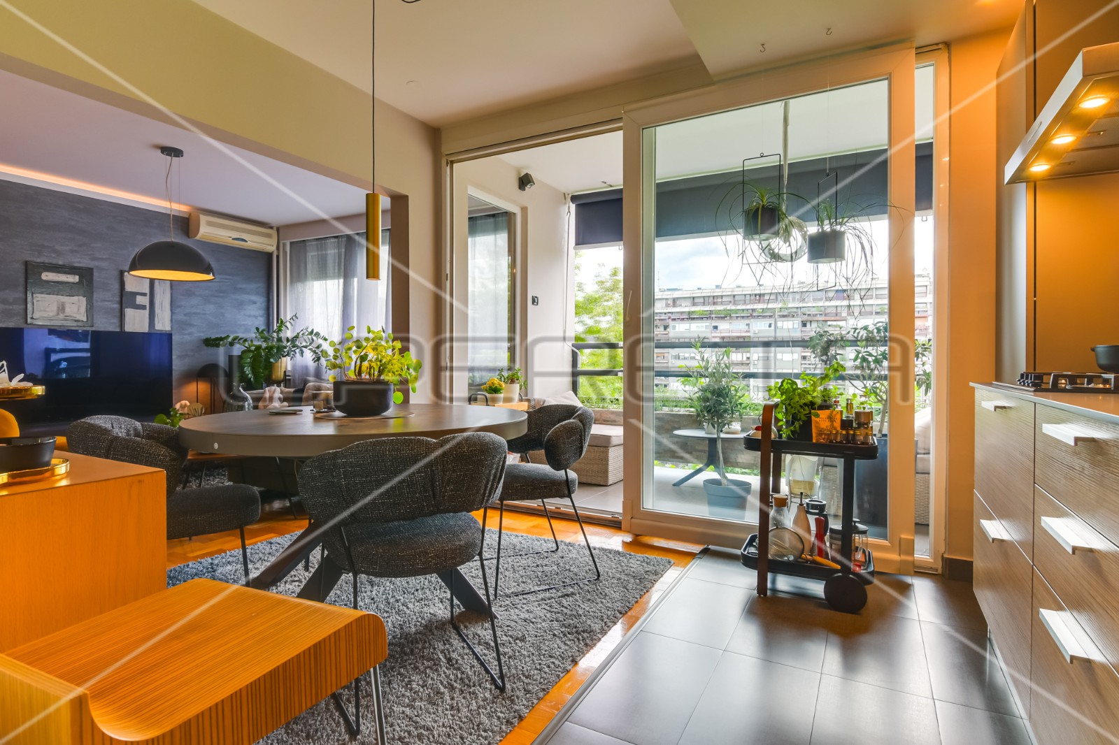 Квартира, 98 м², 418 382$ — FAKTOR