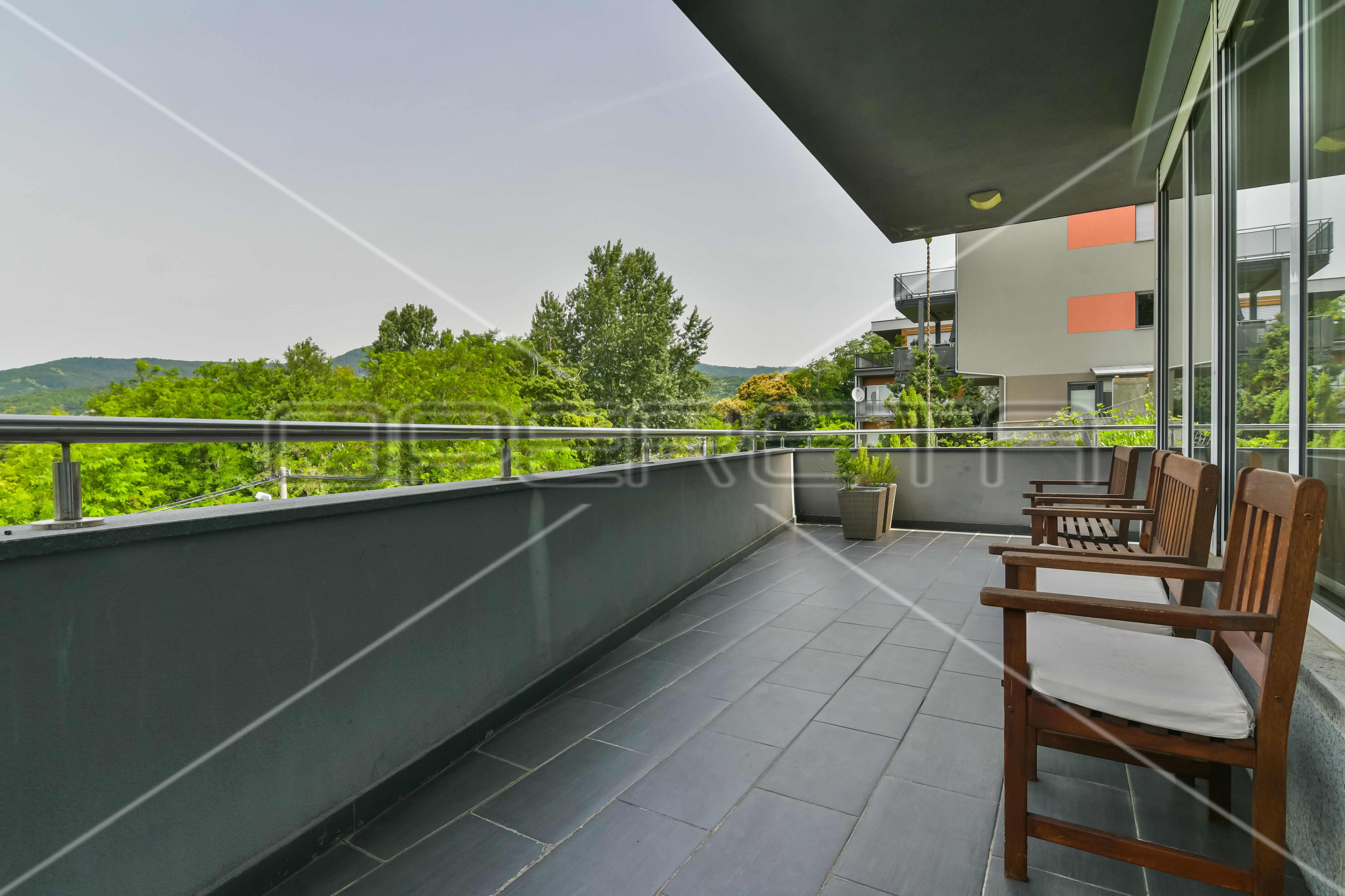 Будинок, 650 м², 1 033 485$ — FAKTOR