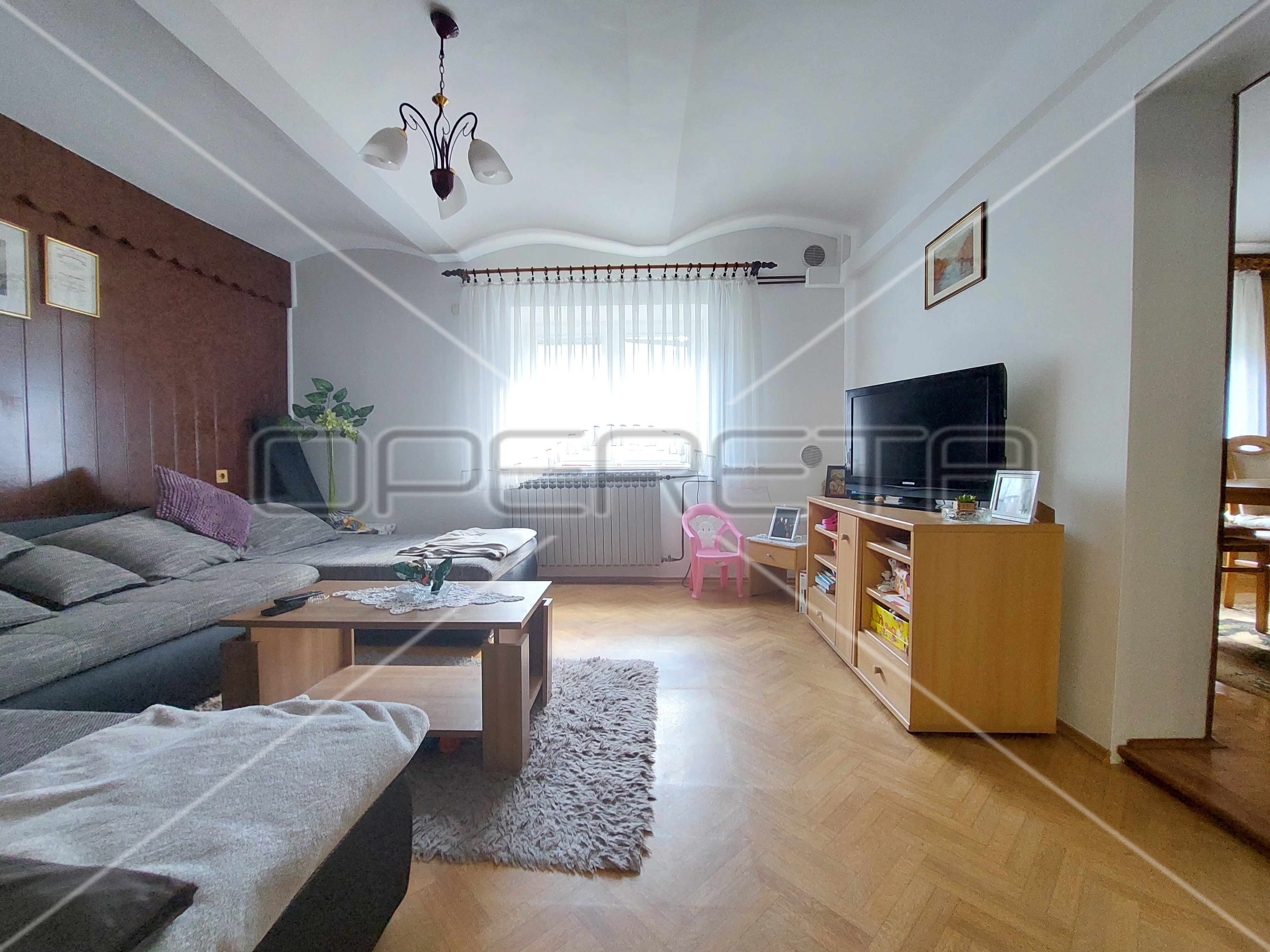 Дом, 220 м², 162 569$ — FAKTOR