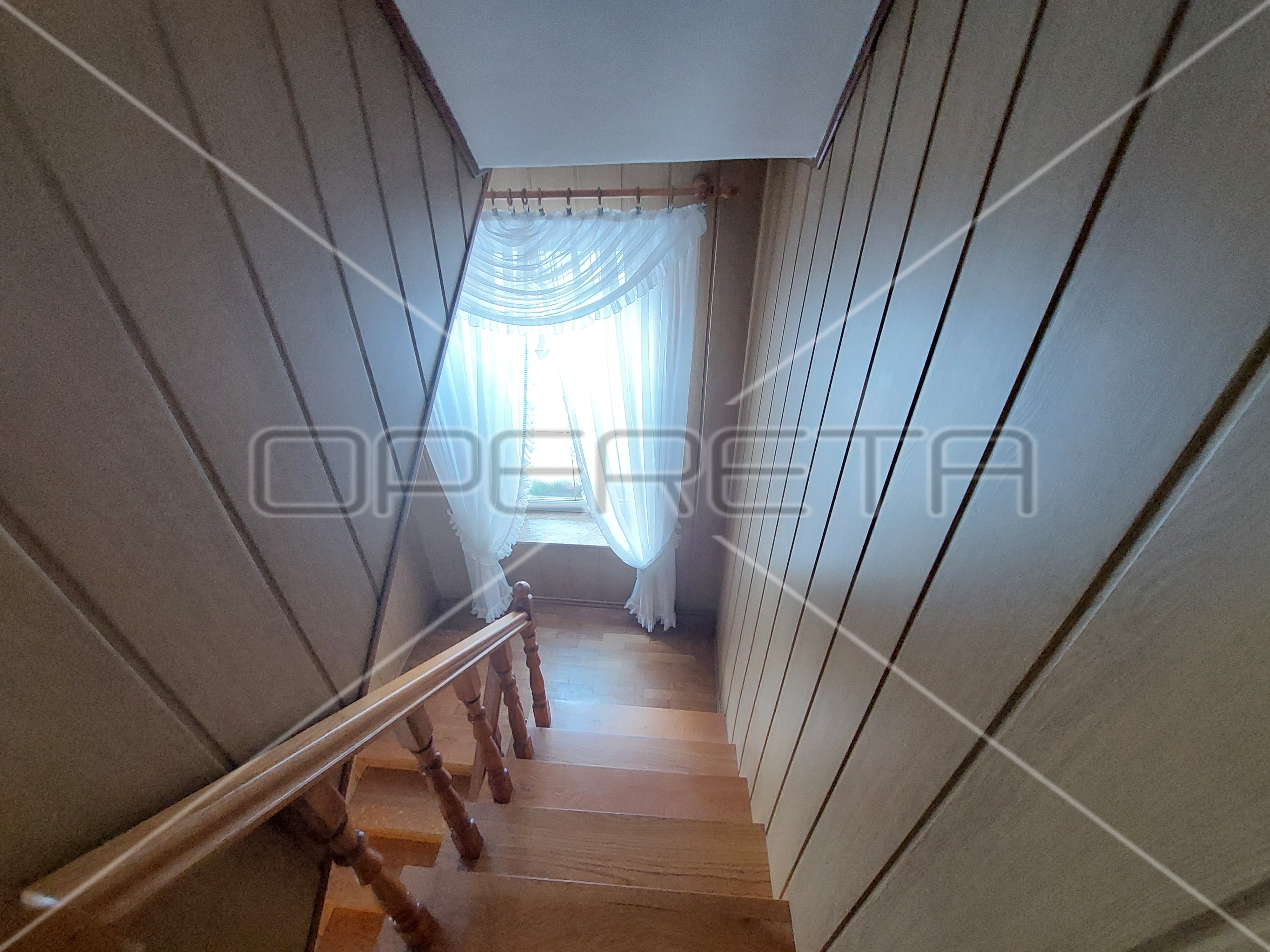 Дом, 220 м², 162 569$ — FAKTOR