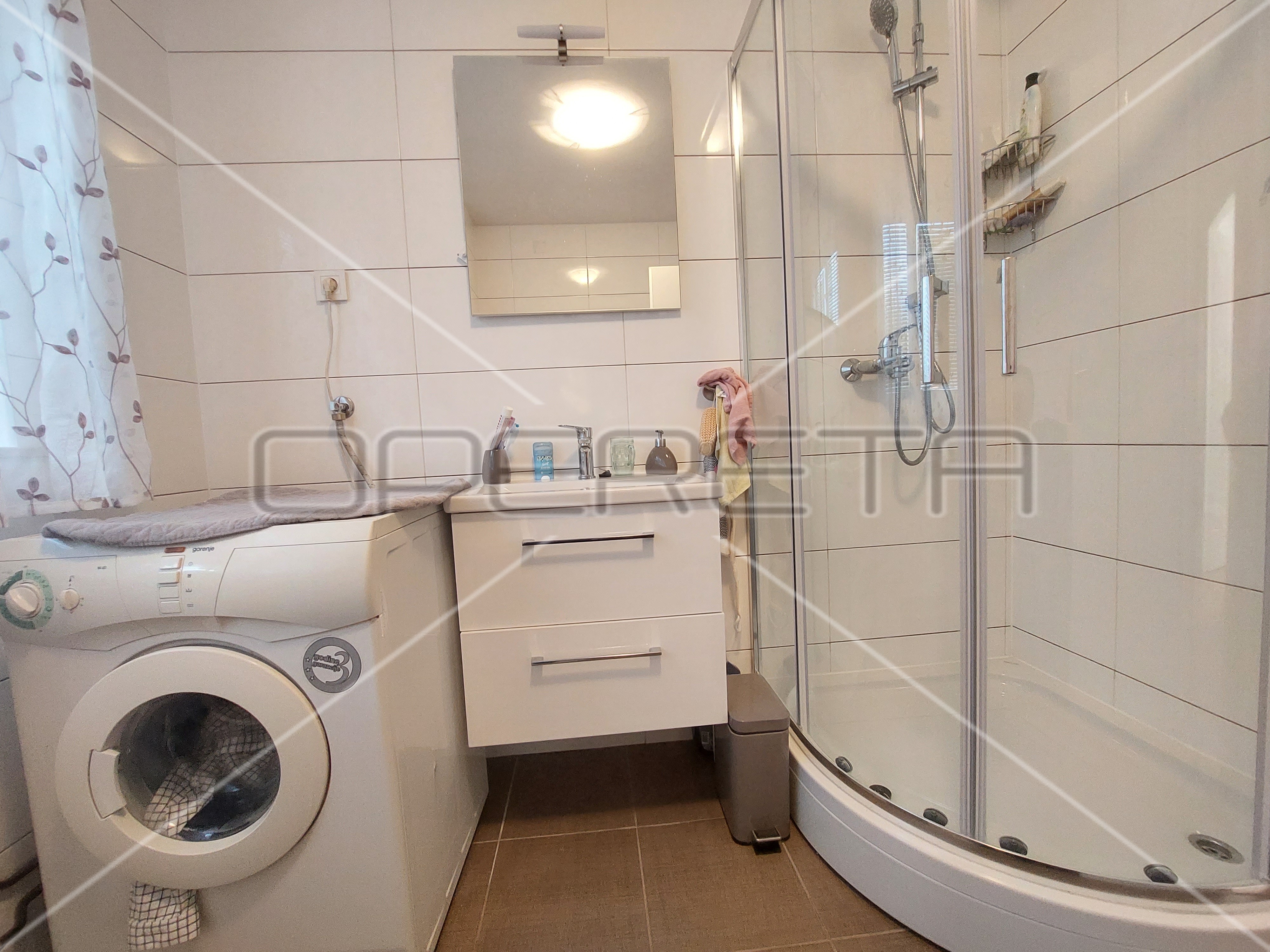 Дом, 220 м², 162 569$ — FAKTOR