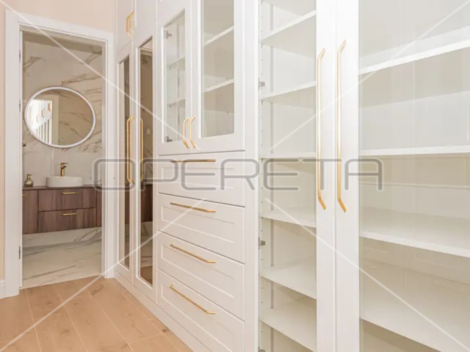 Дом, 273 м², 1 104 062$ — FAKTOR
