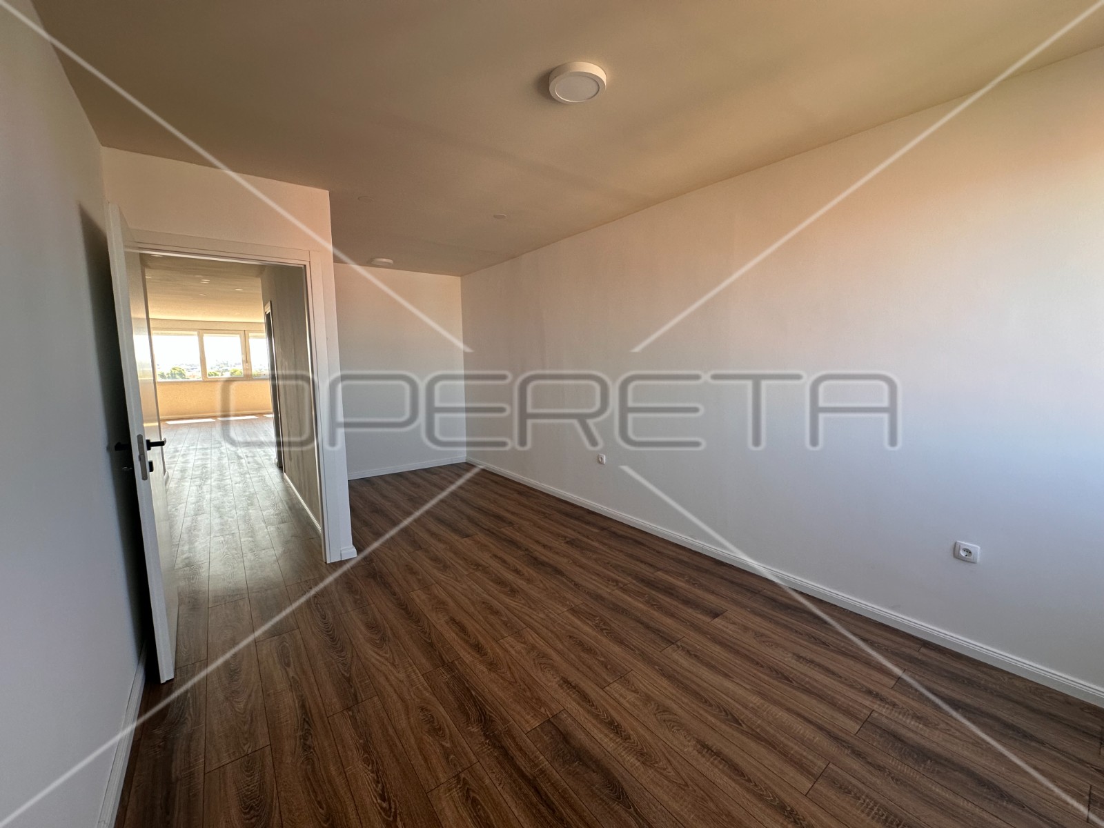 Квартира, 90 м², 290 543$ — FAKTOR