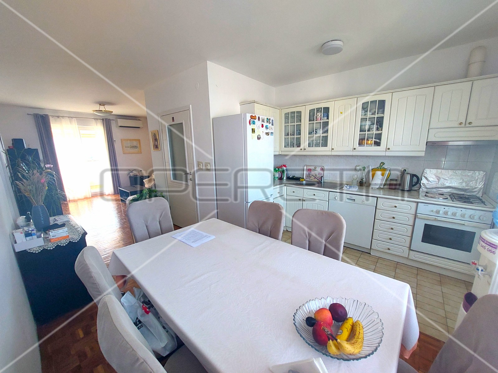 Квартира, 103 м², 215 002$ — FAKTOR