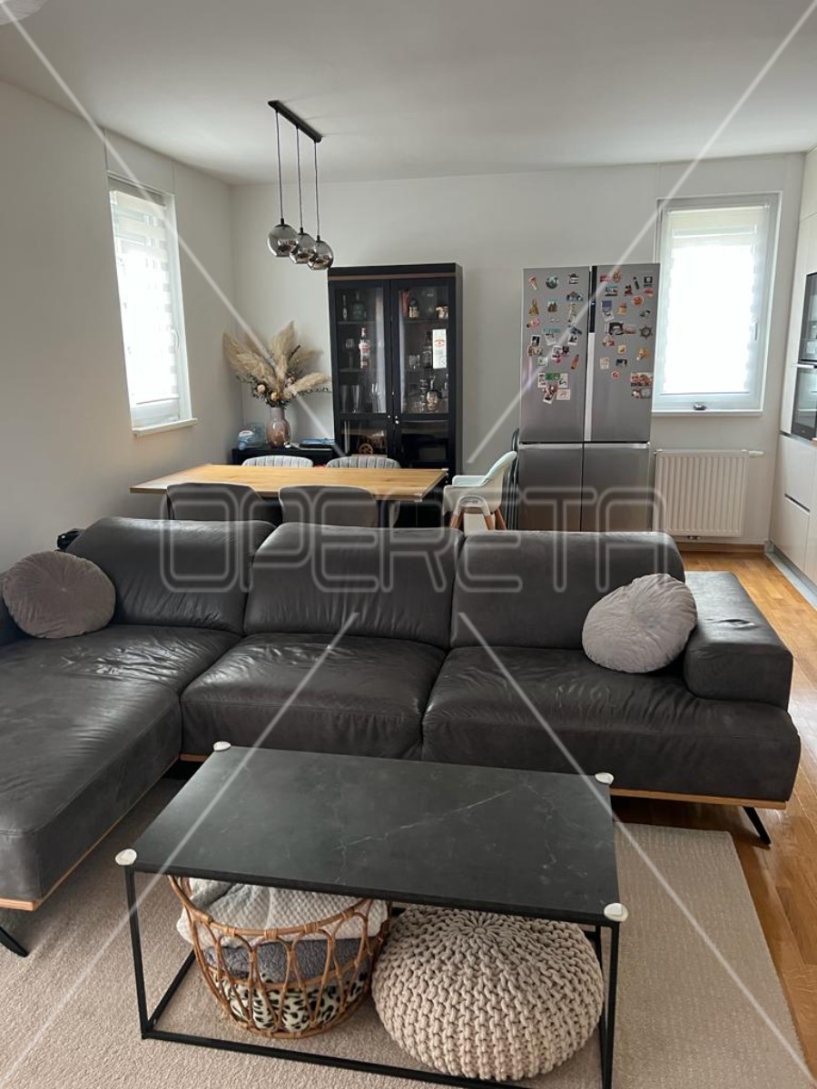 Квартира, 82 м², 316 111$ — FAKTOR