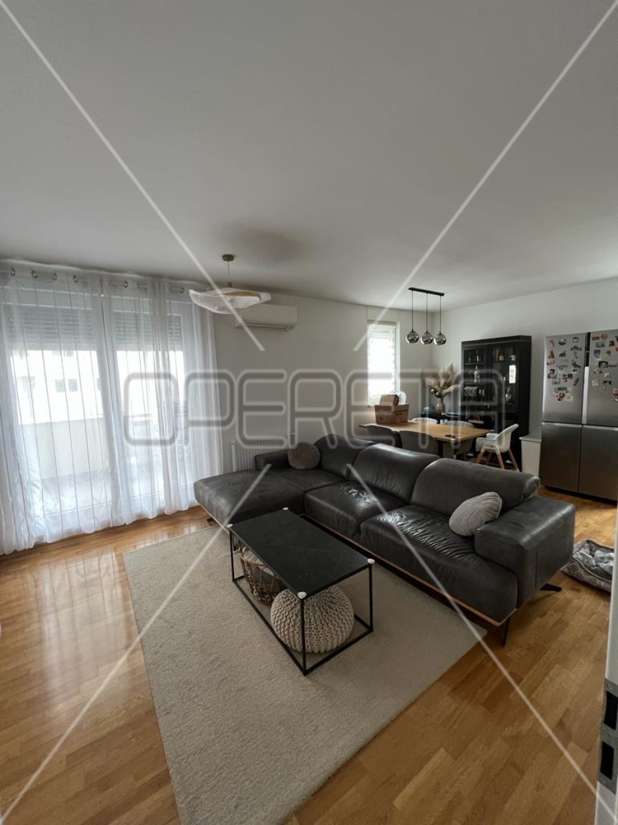 Квартира, 82 м², 316 111$ — FAKTOR