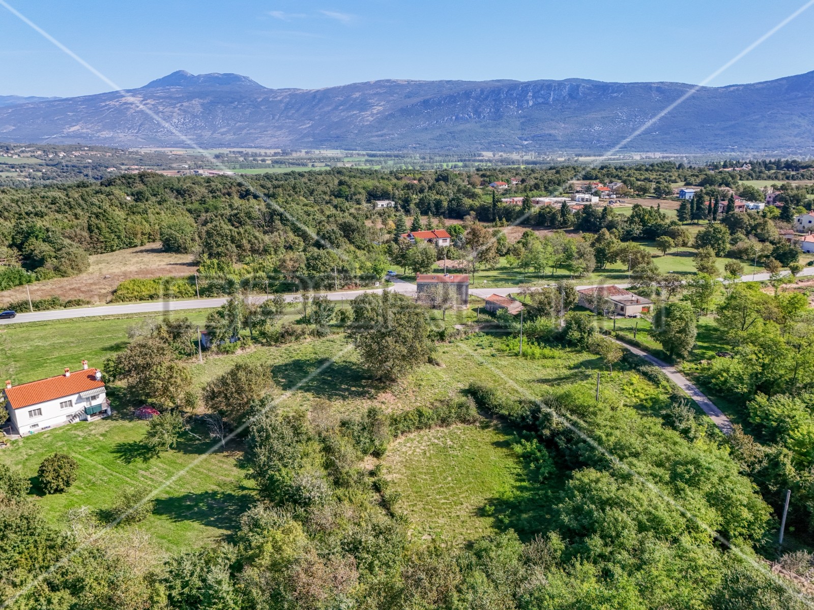 Kršan, Kršan, 5.879,00 m2, 110.000,00 EUR