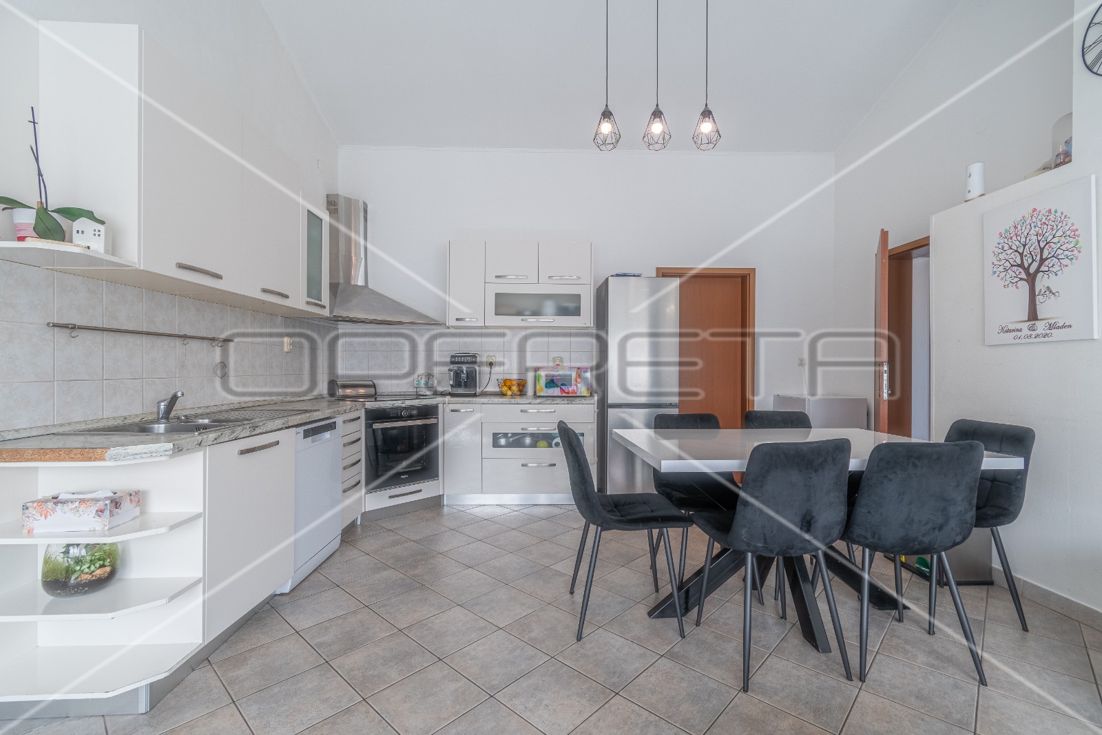 Квартира, 117 м², 307 975$ — FAKTOR