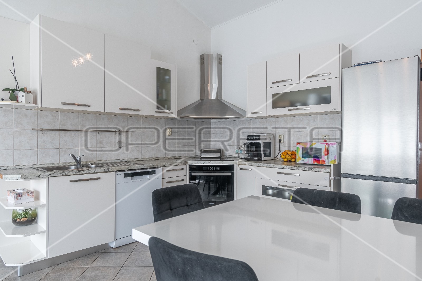 Квартира, 117 м², 307 975$ — FAKTOR