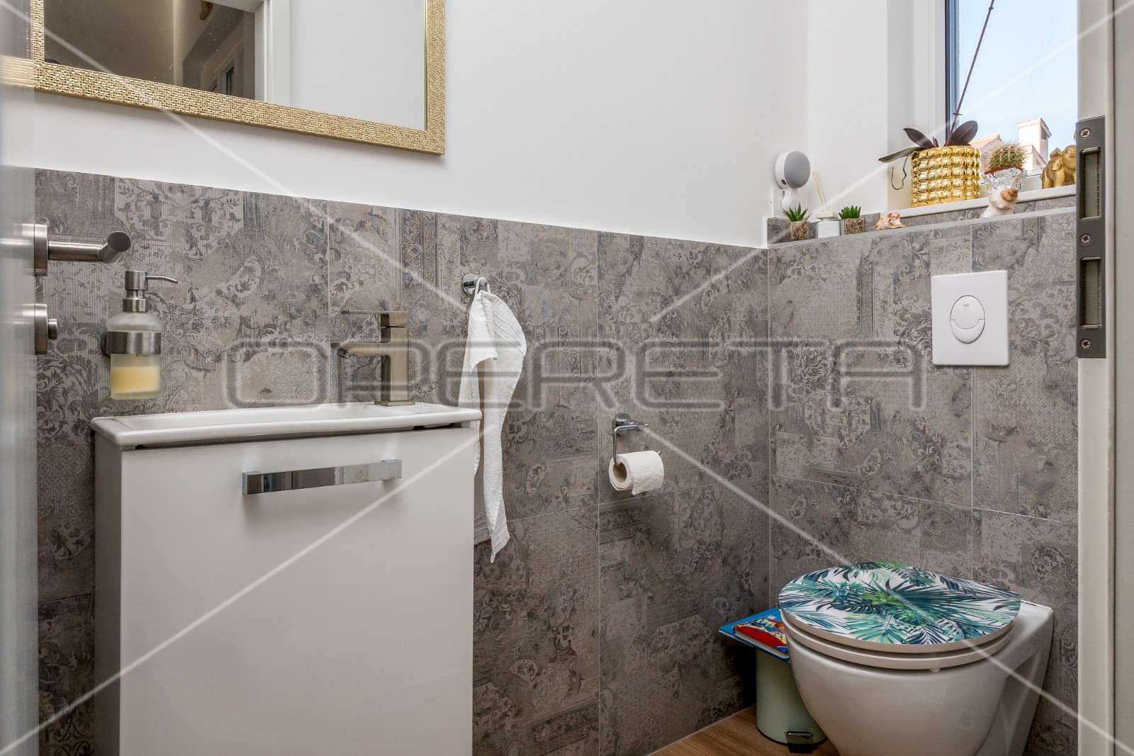 Дом, 210 м², 889 061$ — FAKTOR