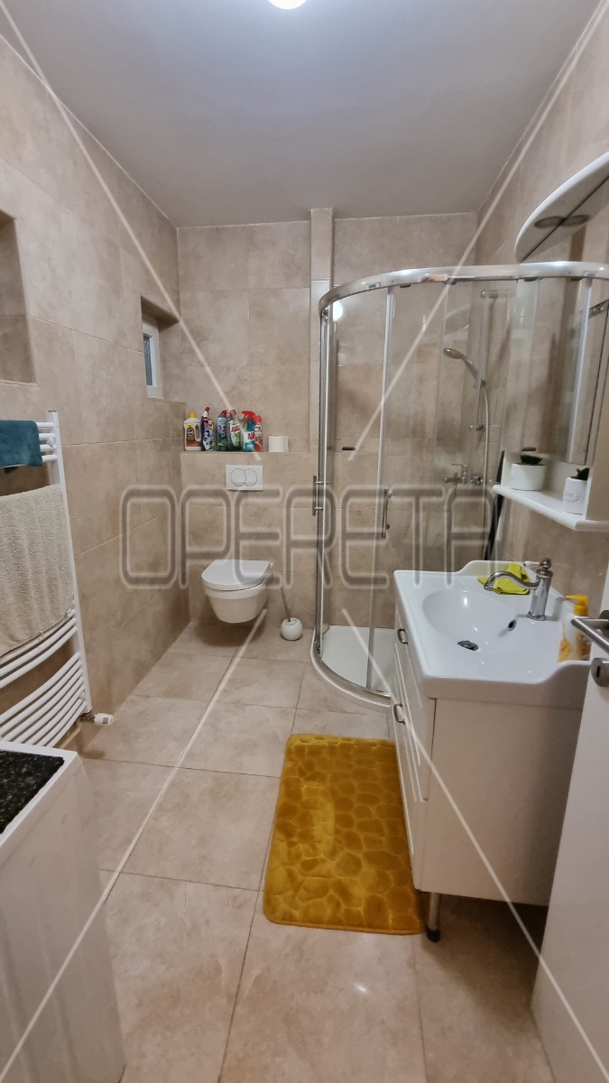 Будинок, 220 м², 510 936$ — FAKTOR