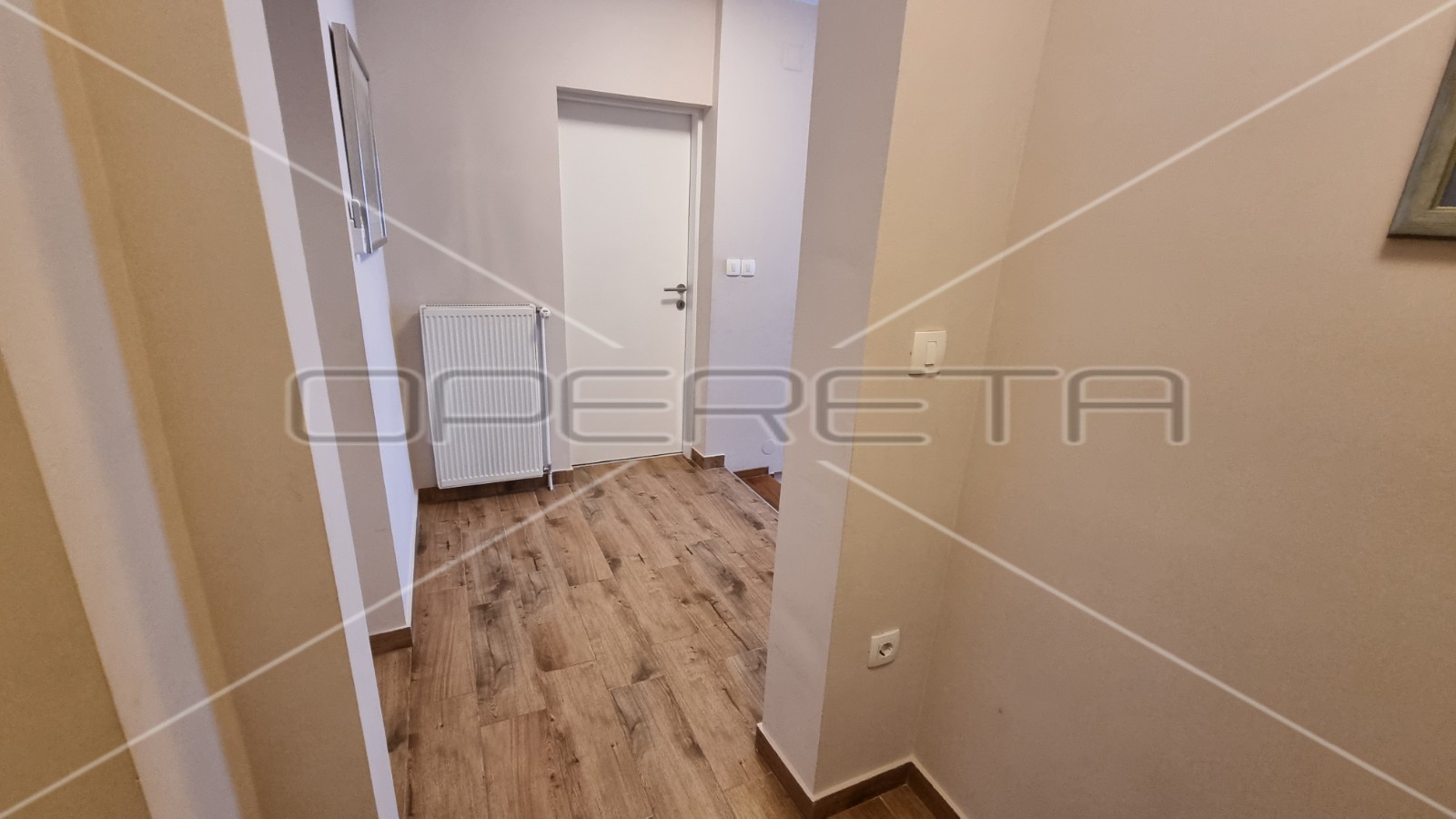 Будинок, 220 м², 510 936$ — FAKTOR