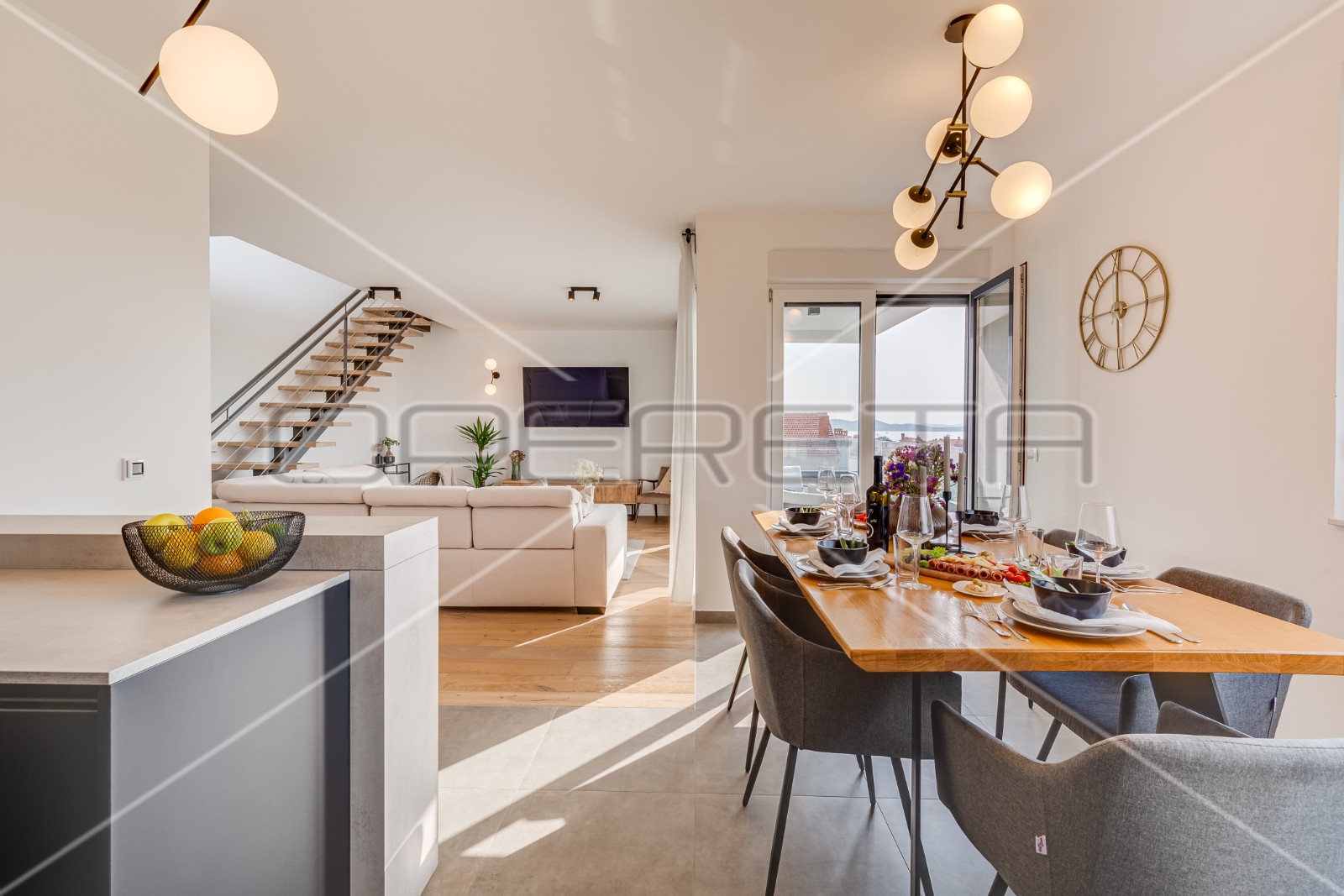 Квартира, 118 м², 557 842$ — FAKTOR