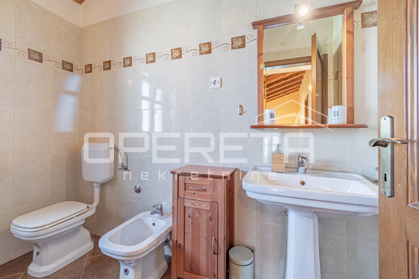 Будинок, 140 м², 568 997$ — FAKTOR