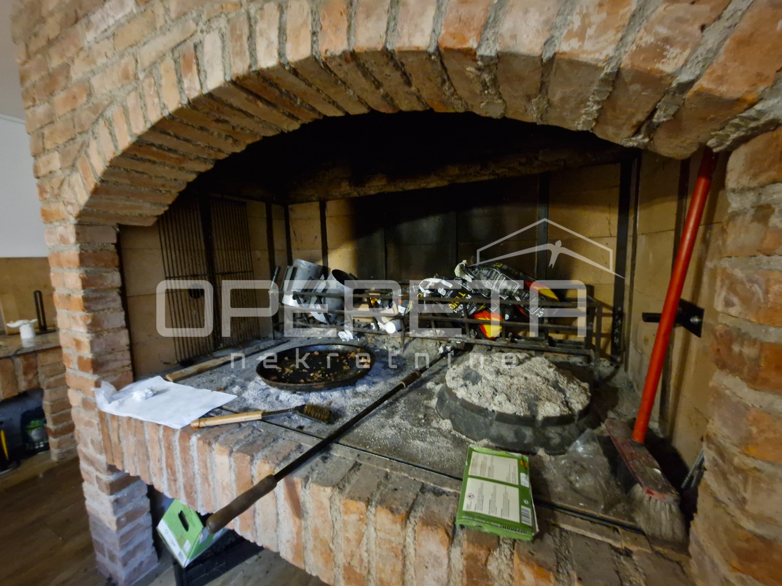 Будинок, 243 м², 638 671$ — FAKTOR