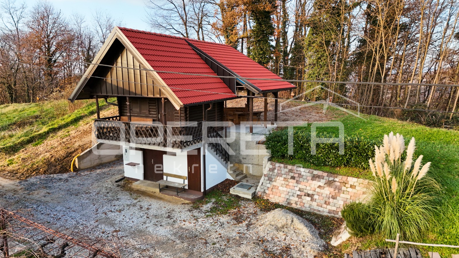 Будинок, 30 м², 52 255$ — FAKTOR