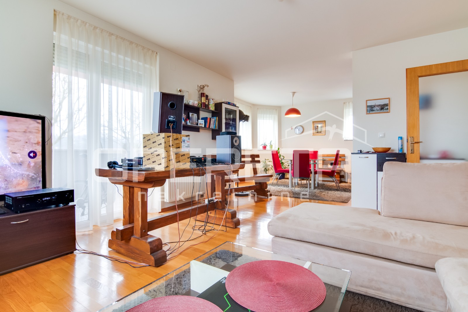 Будинок, 108 м², 267 082$ — FAKTOR