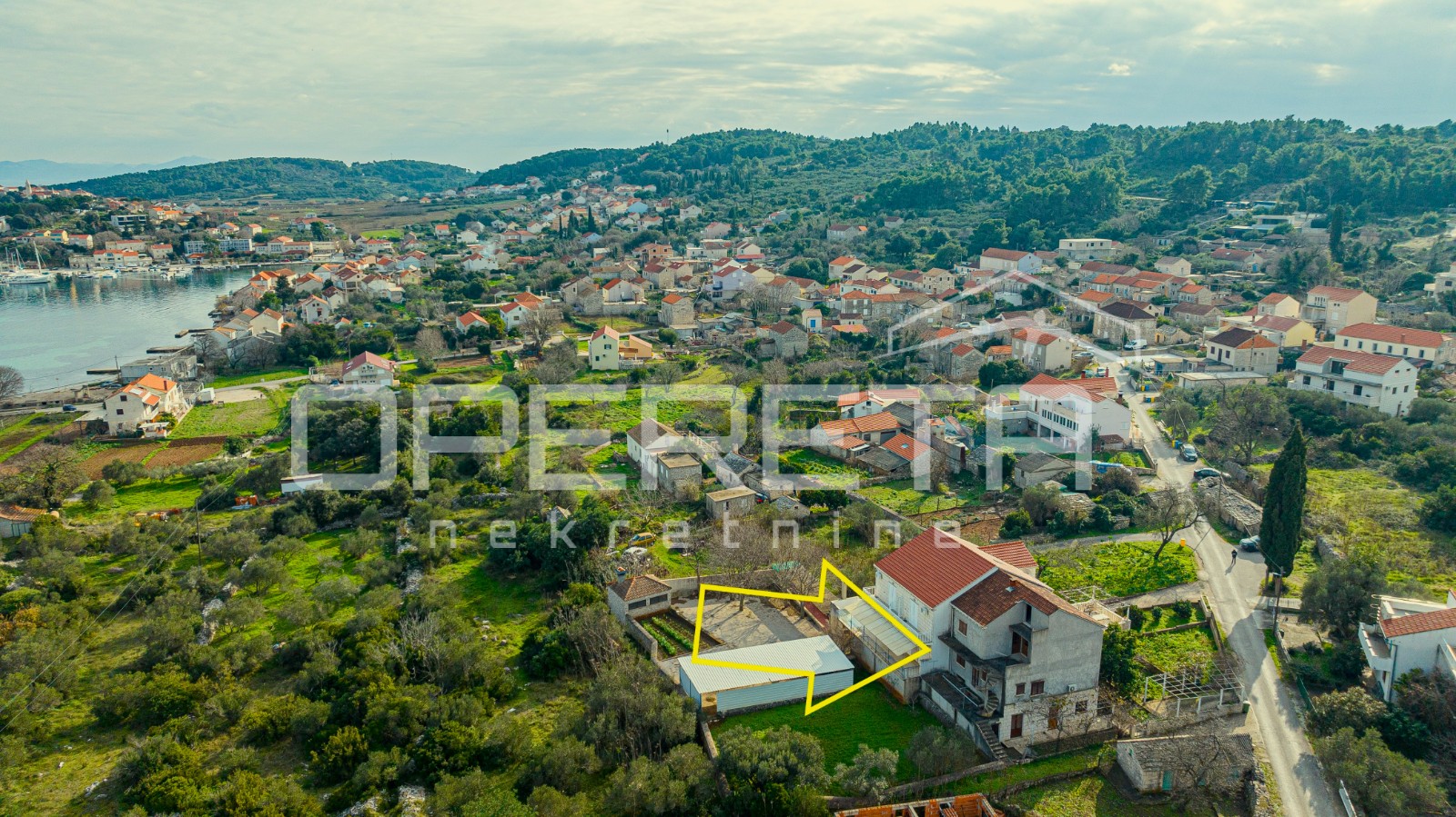 Prodaja, Kuća, Lumbarda, Lumbarda, Dvojni objekt, 240m2