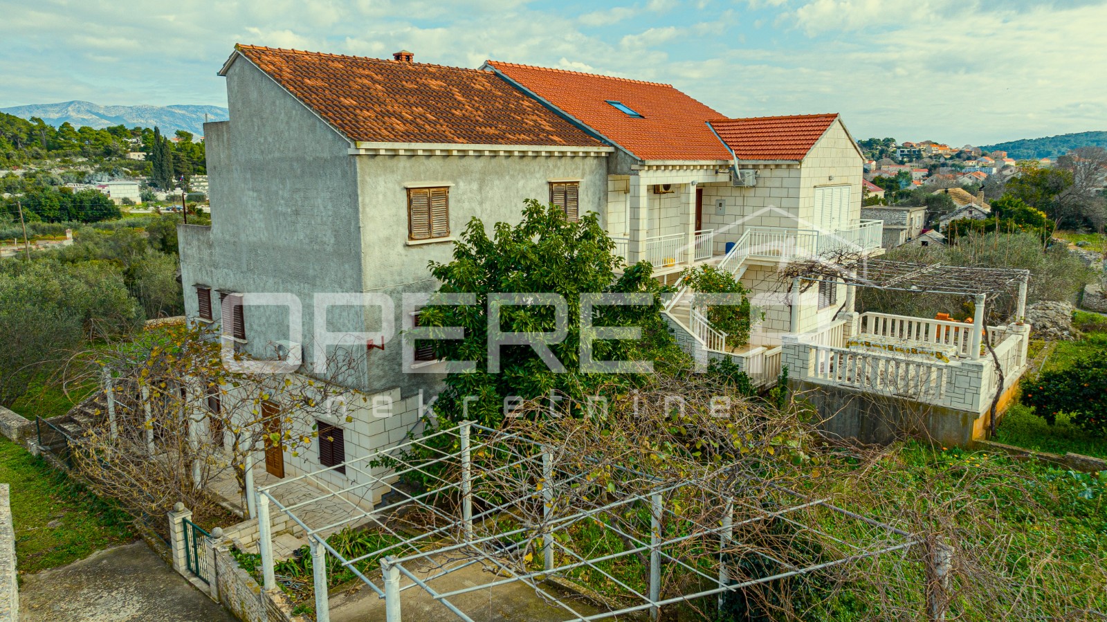 Prodaja, Kuća, Lumbarda, Lumbarda, Dvojni objekt, 240m2