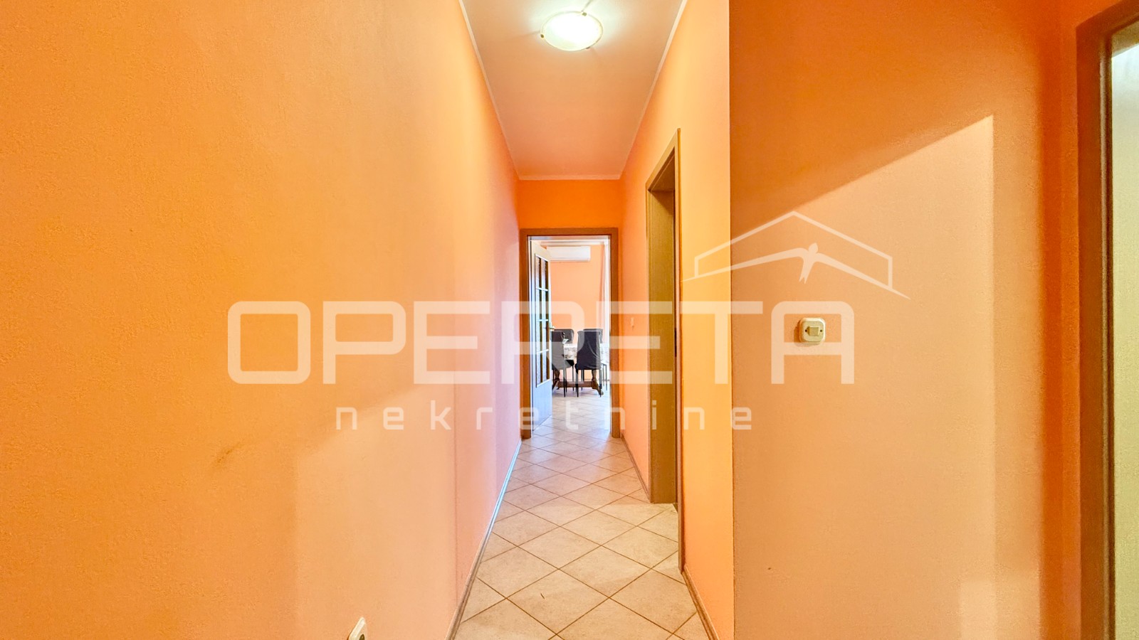 Sale, Flat, Starigrad, Ulica Dr. Franje Tuđmana, 2r, 47m2