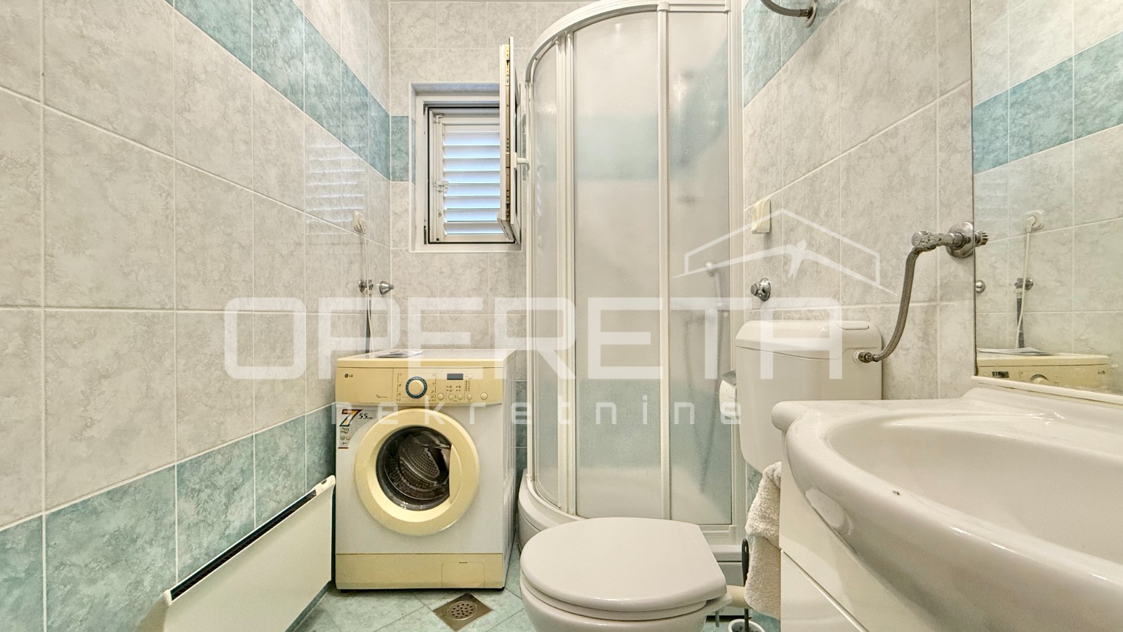 Sale, Flat, Starigrad, Ulica Dr. Franje Tuđmana, 2r, 47m2