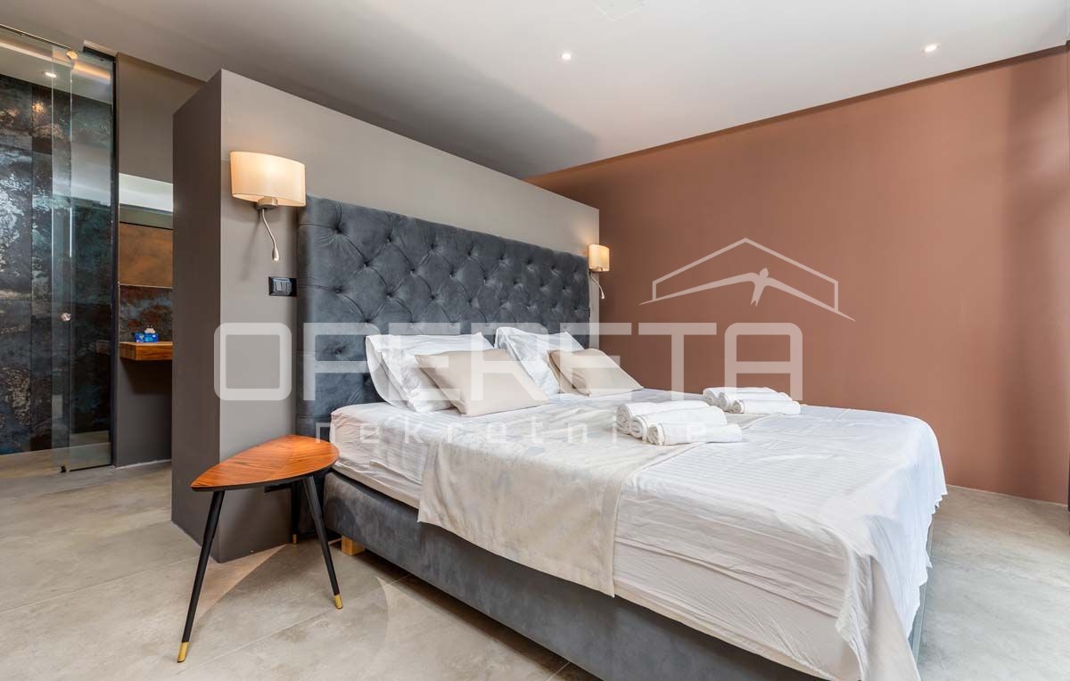 Sale, House, Ližnjan, Ližnjan, Stand alone, 498m2