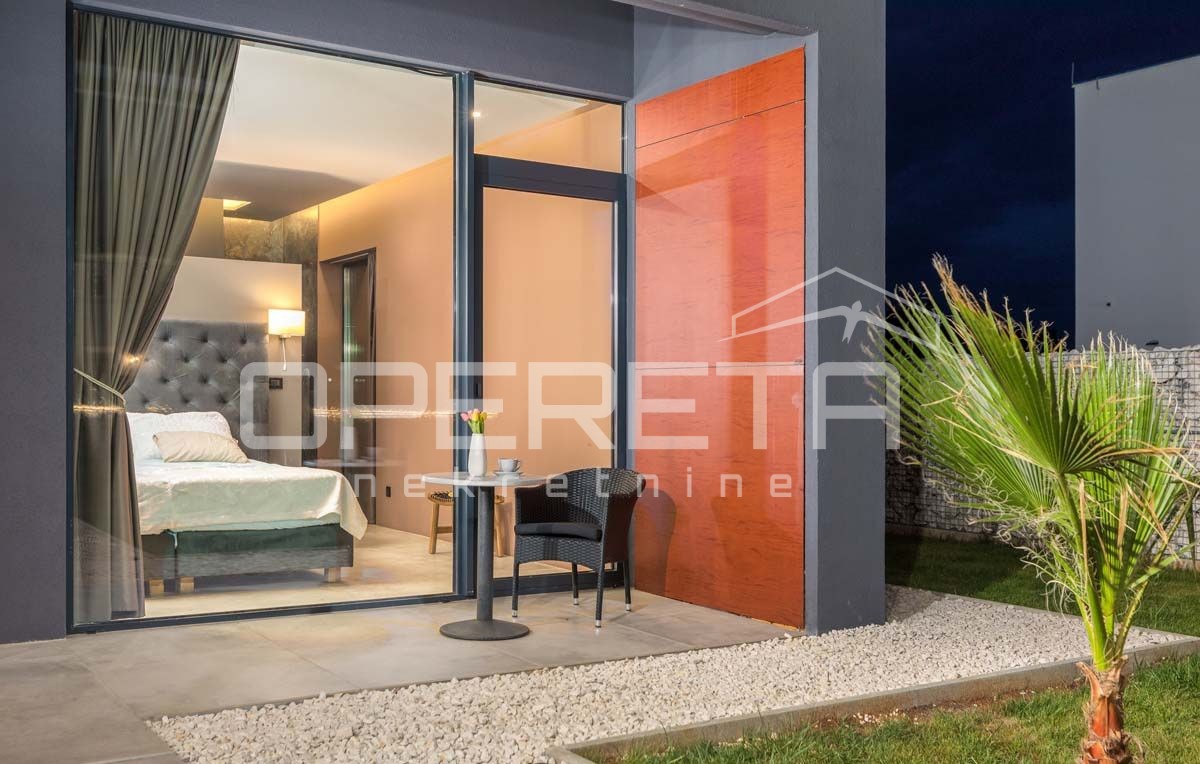 Sale, House, Ližnjan, Ližnjan, Stand alone, 498m2