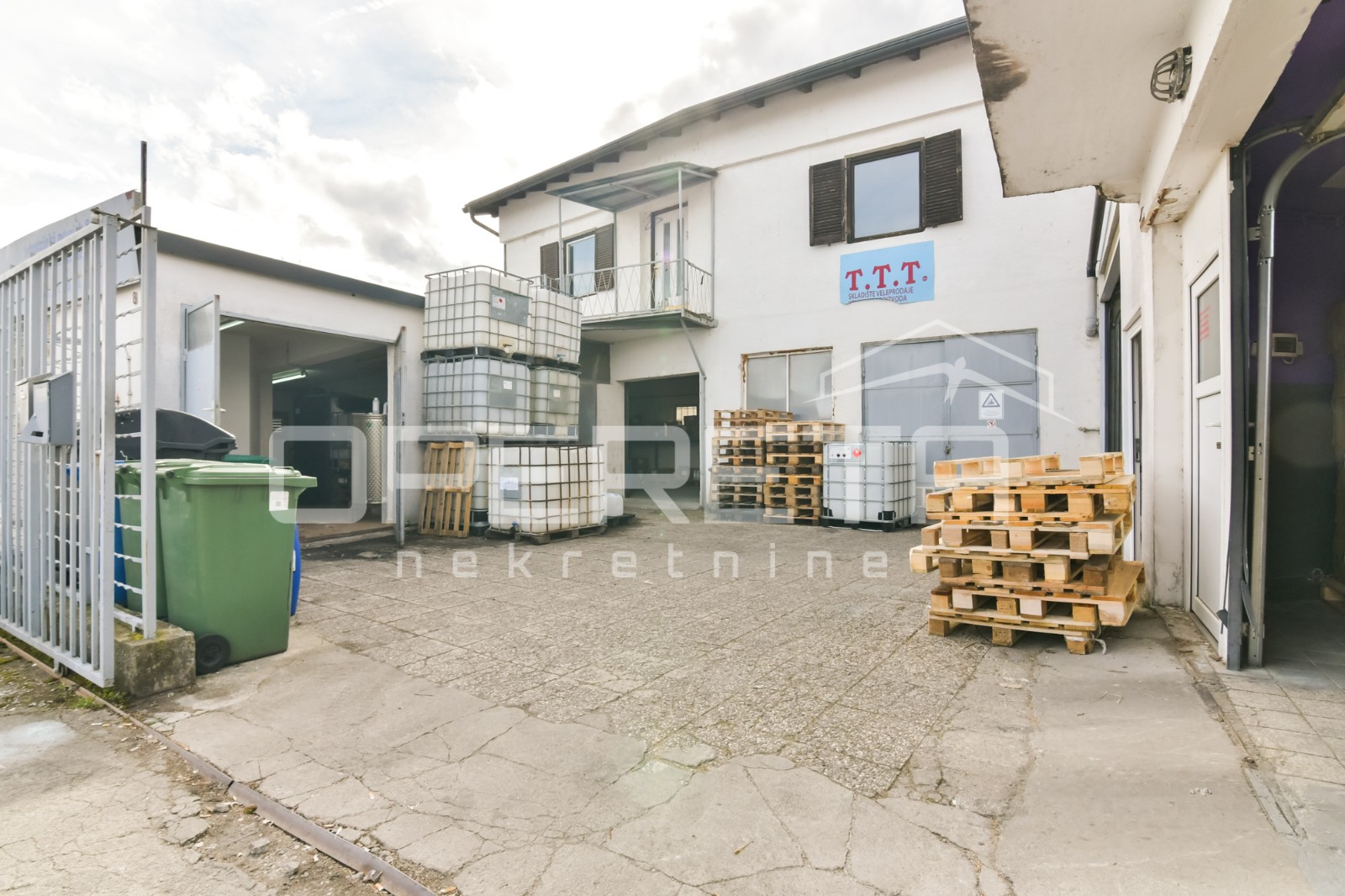 Prodaja, Poslovna zgrada, Novaki, Industrijska ulica, 867m2